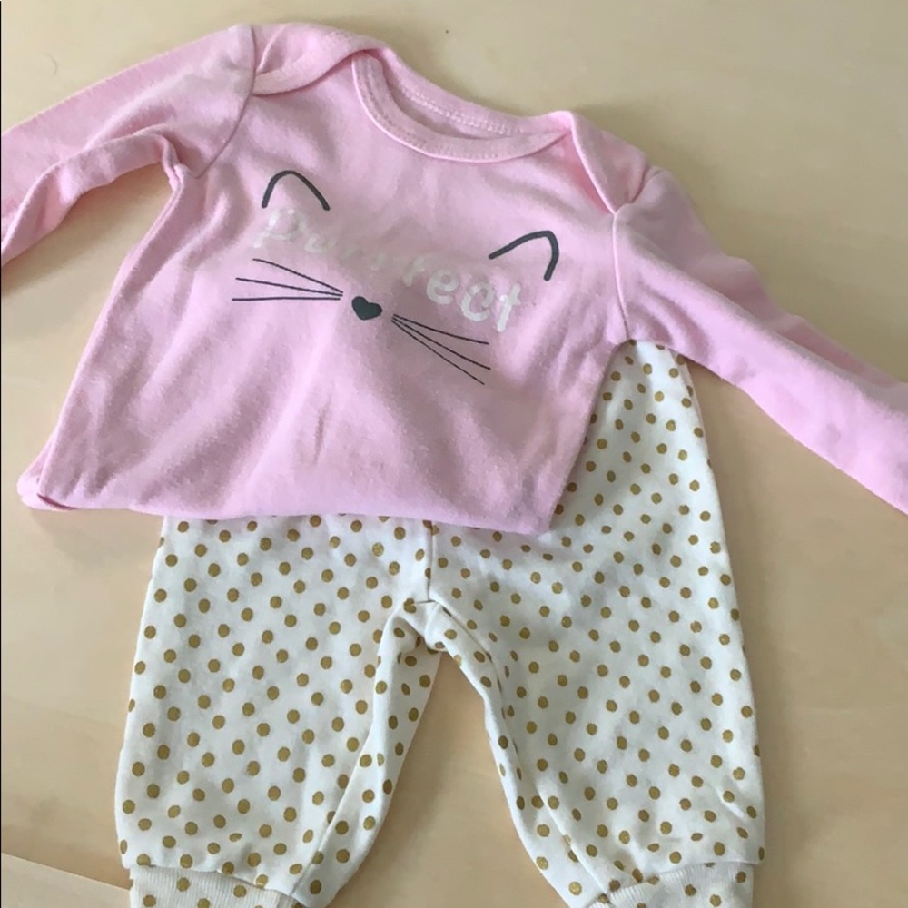 Long sleeve and pants outfit